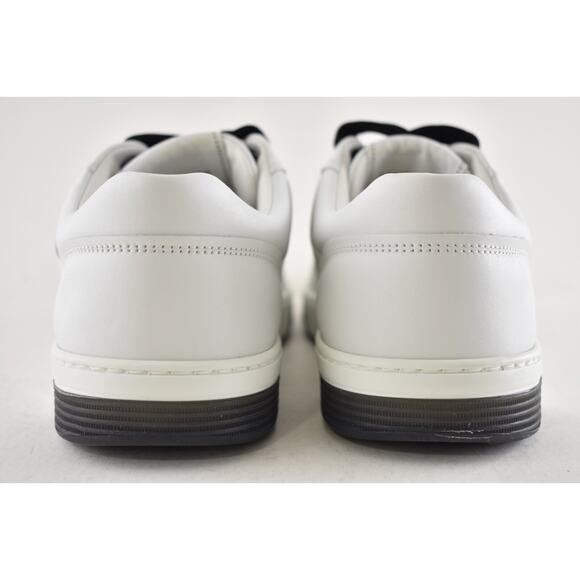 Chanel 24P White Black Leather CC Logo Flat Lace Up Runner Trainer Sneaker 41.5 - Picture 14 of 15